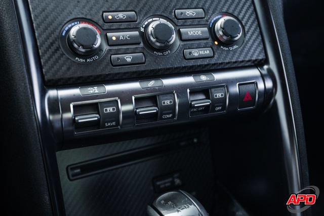 Used 2013 Nissan GT-R Premium AWD/4WD image 19