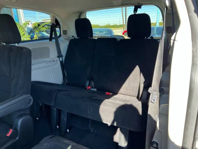 Used 2011 Dodge Grand Caravan Express w/ PWR Window Group FWD image 12
