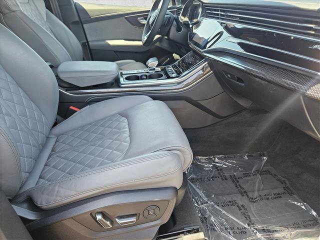 Used 2023 Audi SQ7 Prestige w/ Prestige Package AWD/4WD image 22