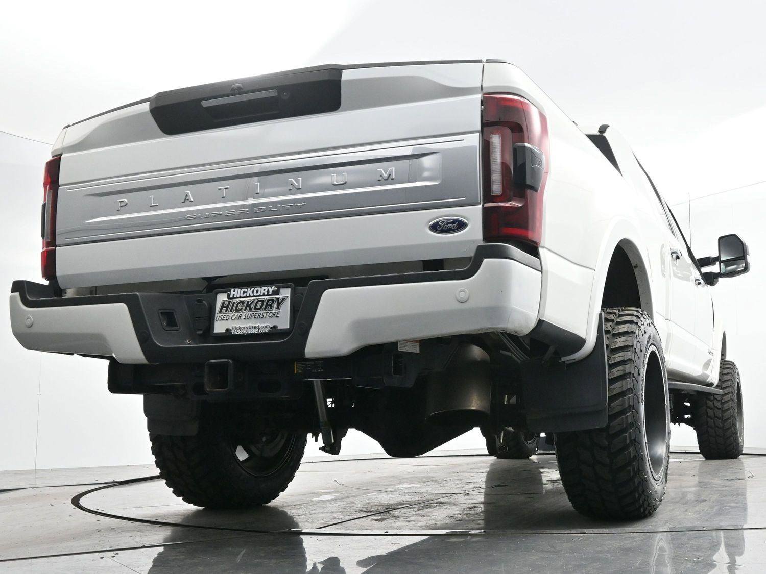 Used 2021 Ford F350 Platinum w/ Tremor Off-Road Package image 55