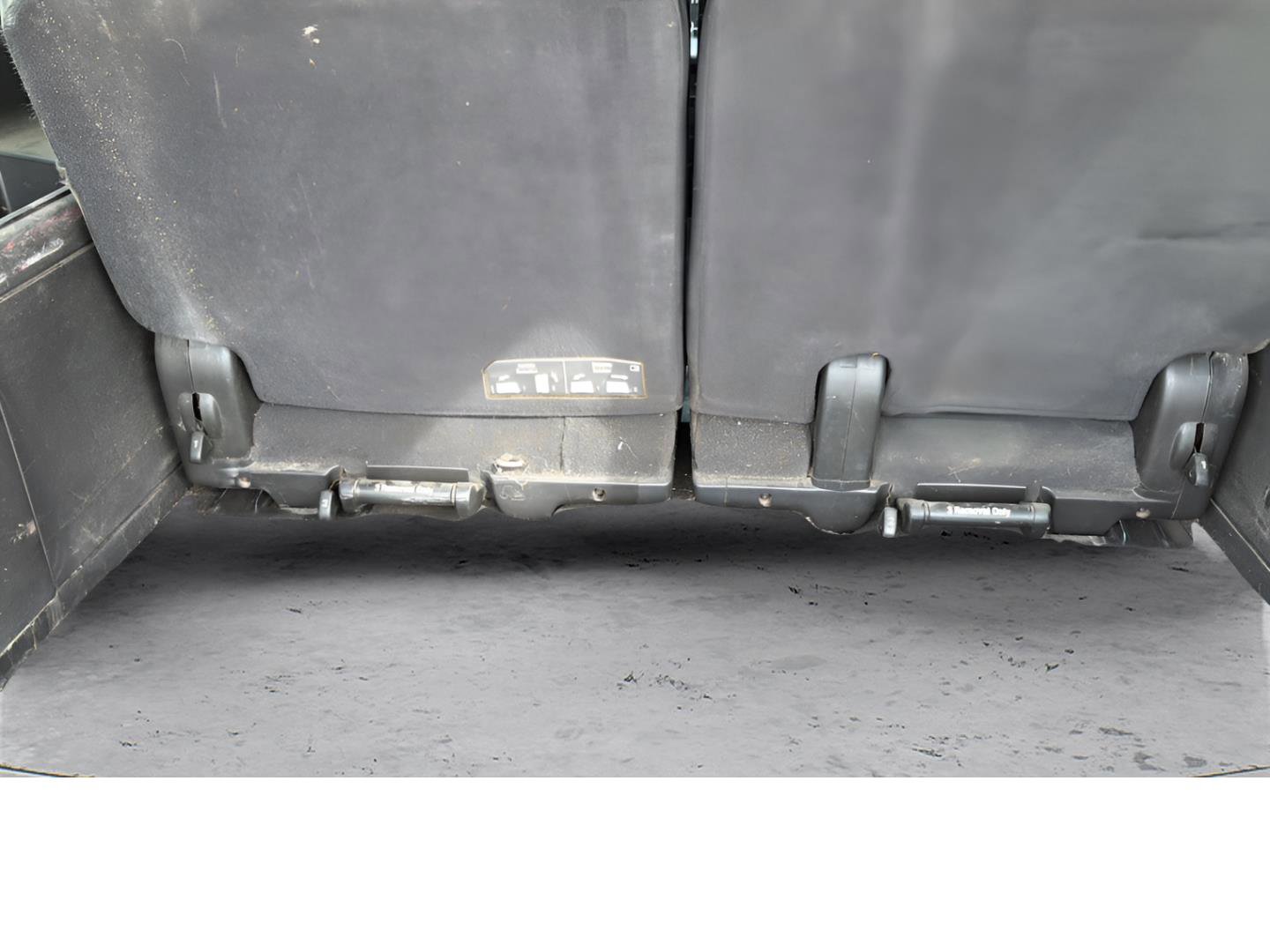 Used 2014 GMC Yukon XL SLT w/ SLT-2 Equipment Package AWD/4WD image 28