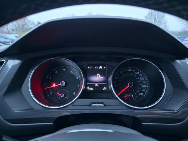 Used 2021 Volkswagen Tiguan SE R-Line image 29