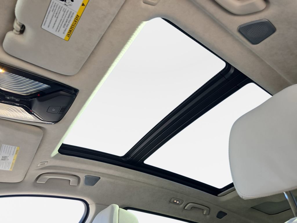 Used 2026 BMW ALPINA XB7 ALPINA XB7 image 35