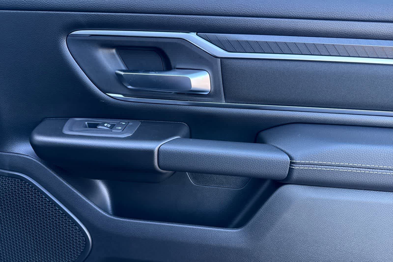 New 2026 RAM 1500 Big Horn AWD/4WD image 18