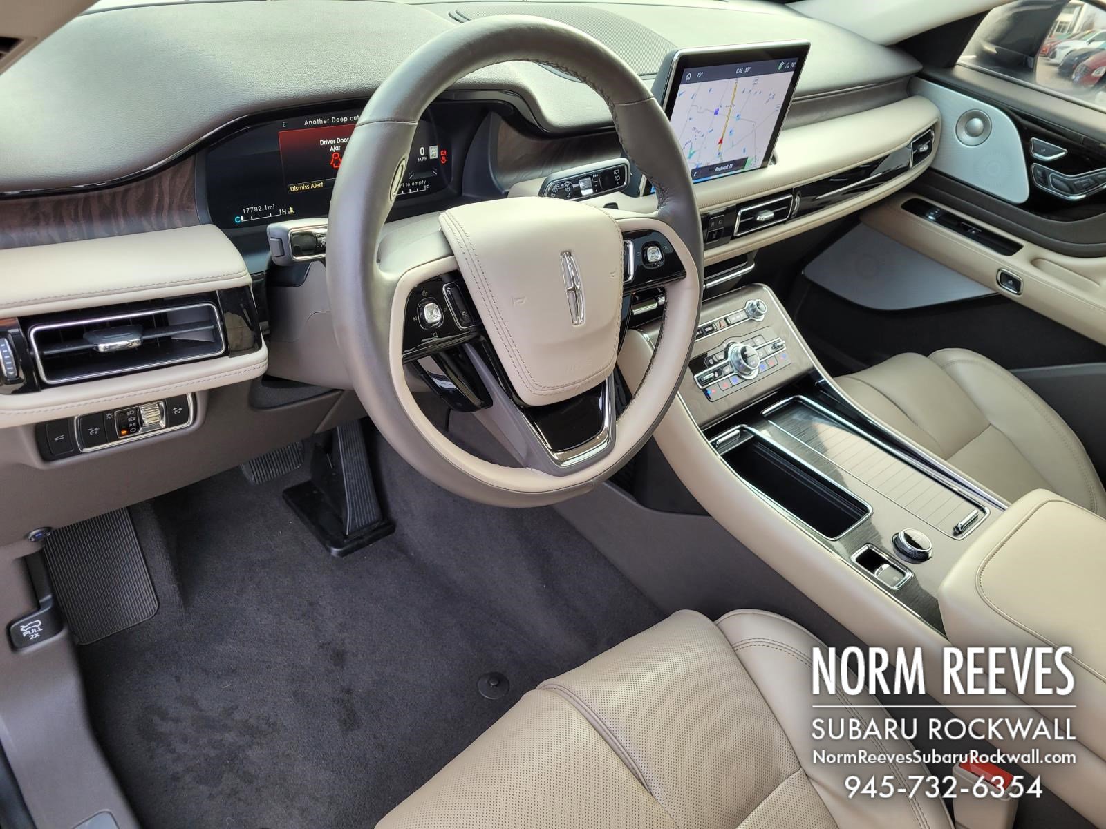 Used 2024 Lincoln Aviator Reserve w/ Equipment Group 201A image 27