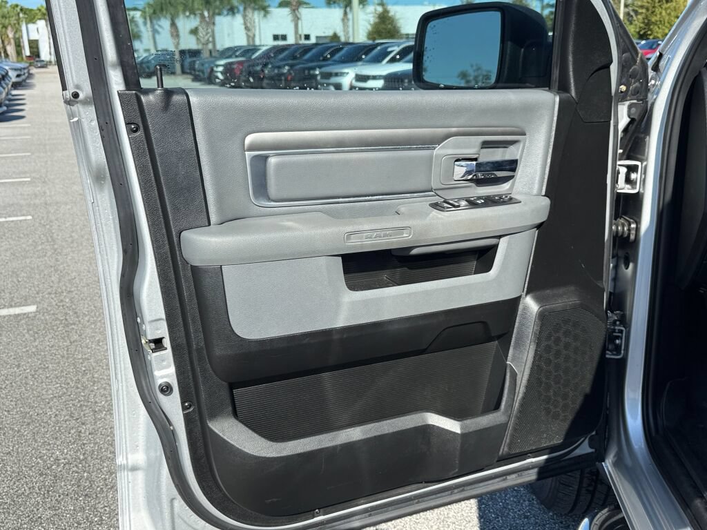 Used 2019 RAM 1500 Big Horn AWD/4WD image 17