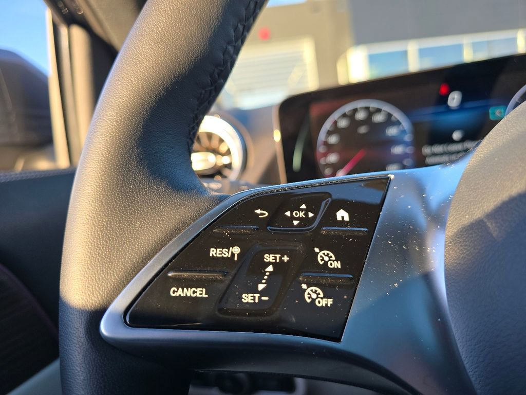 Certified 2026 Mercedes-Benz GLA 250 4MATIC image 31