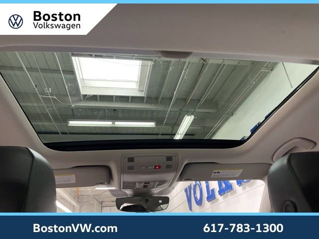 Used 2020 Volkswagen Jetta SEL image 25