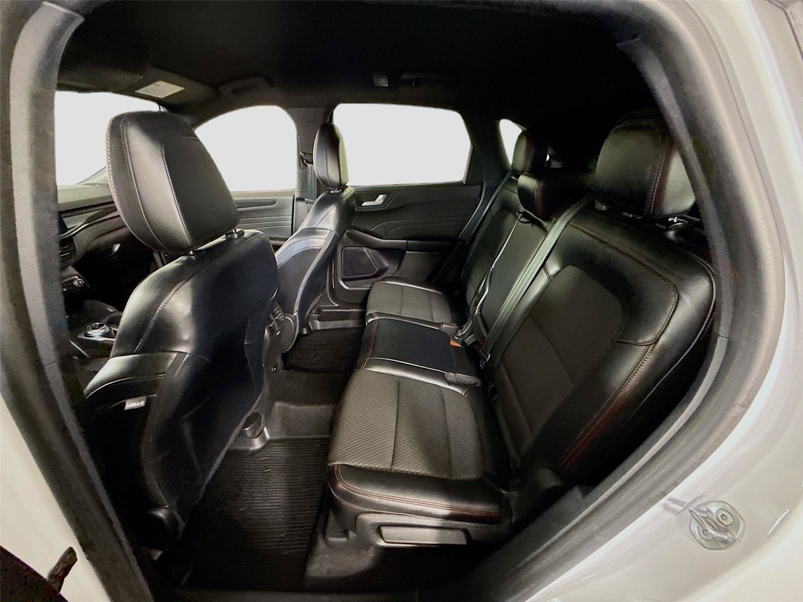 Used 2023 Ford Escape ST-Line w/ Tech Pack #1 AWD/4WD image 17