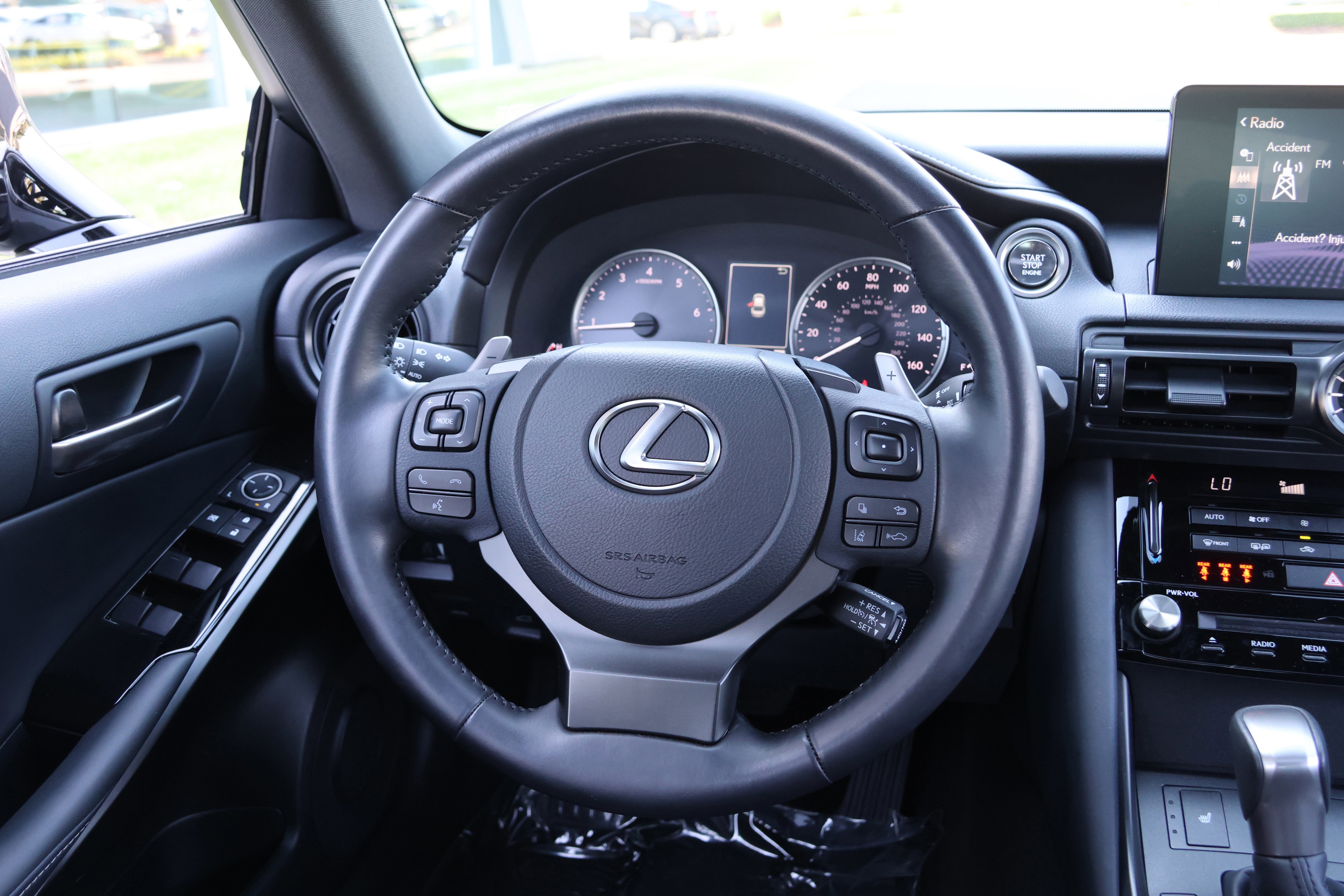 Used 2024 Lexus IS 350 F Sport RWD image 17