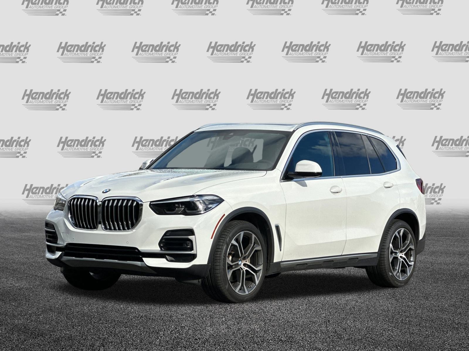 Used 2023 BMW X5 xDrive40i w/ Premium Package image 9