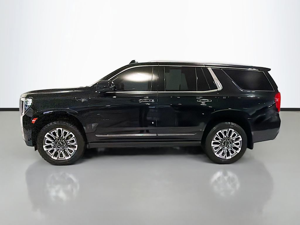 Used 2023 GMC Yukon Denali Ultimate AWD/4WD image 6