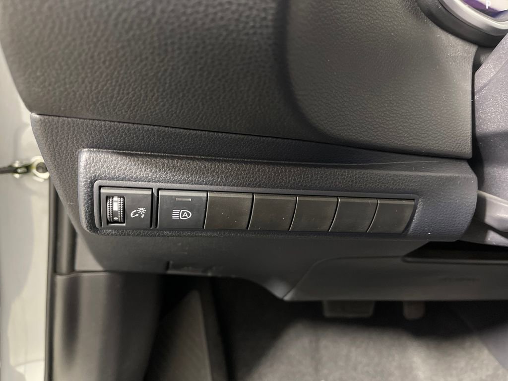 Certified 2022 Toyota Corolla XSE image 30