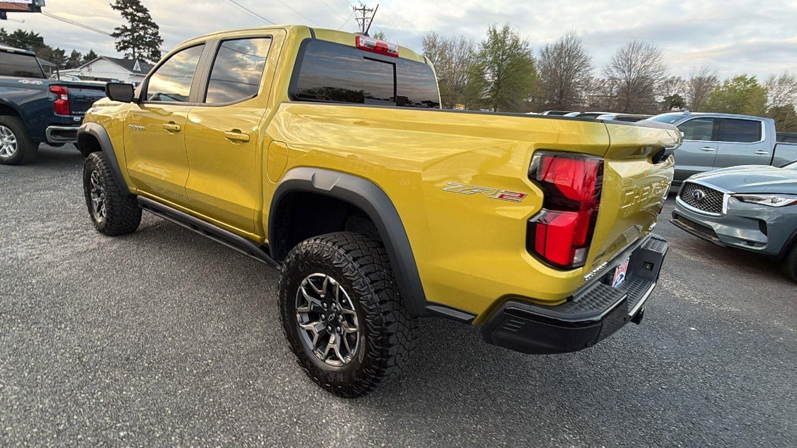 Certified 2023 Chevrolet Colorado ZR2 w/ ZR2 Convenience Package III AWD/4WD image 6