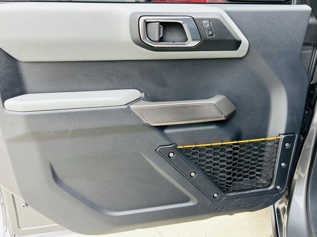 Used 2021 Ford Bronco Badlands image 12