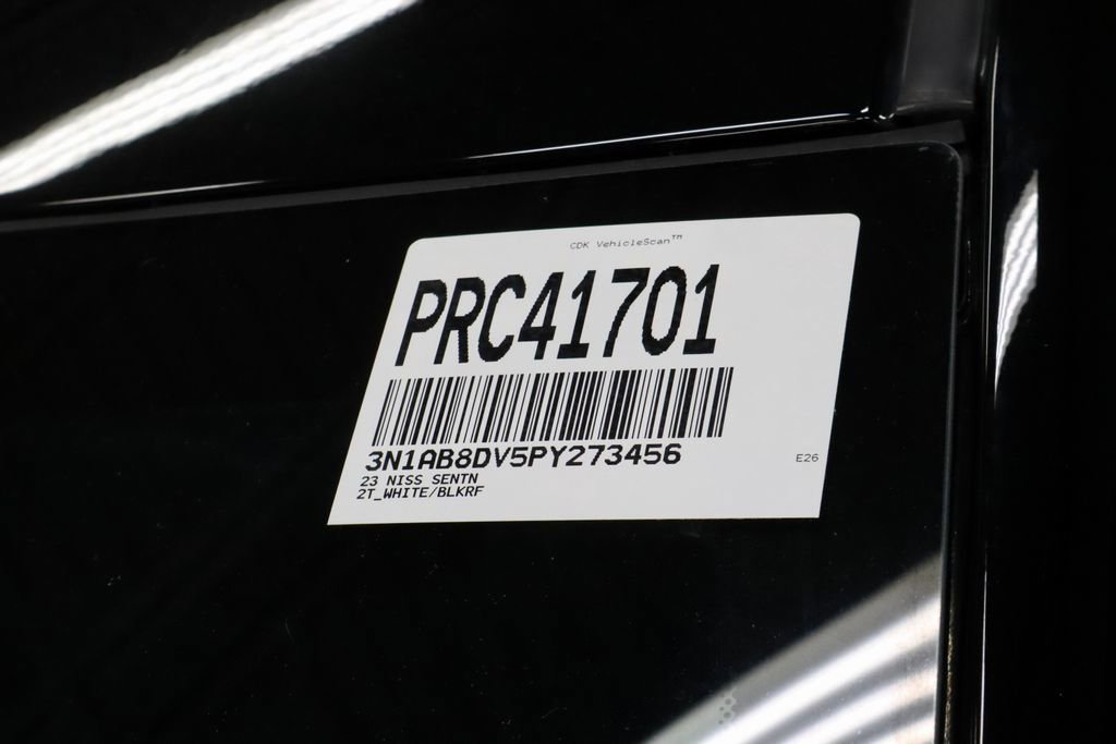 Certified 2023 Nissan Sentra SR w/ Midnight Edition Package FWD image 32
