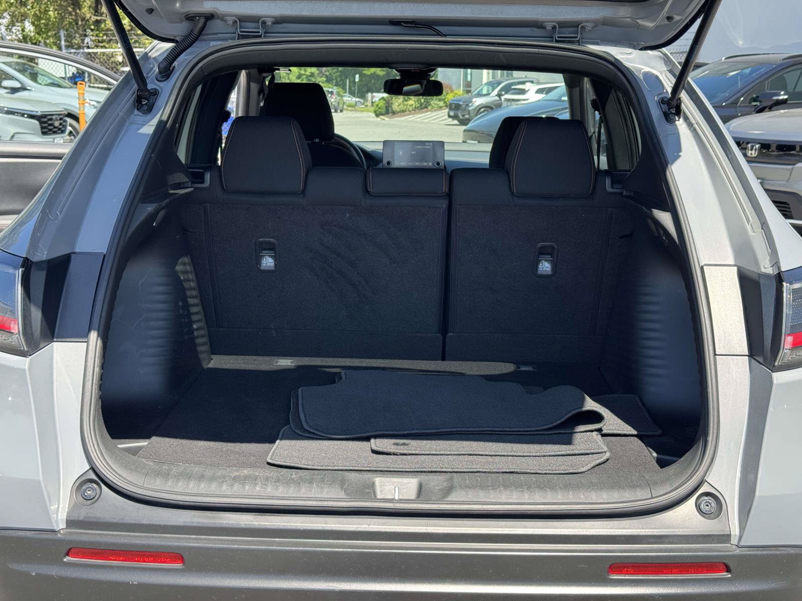 Certified 2024 Honda HR-V Sport image 17