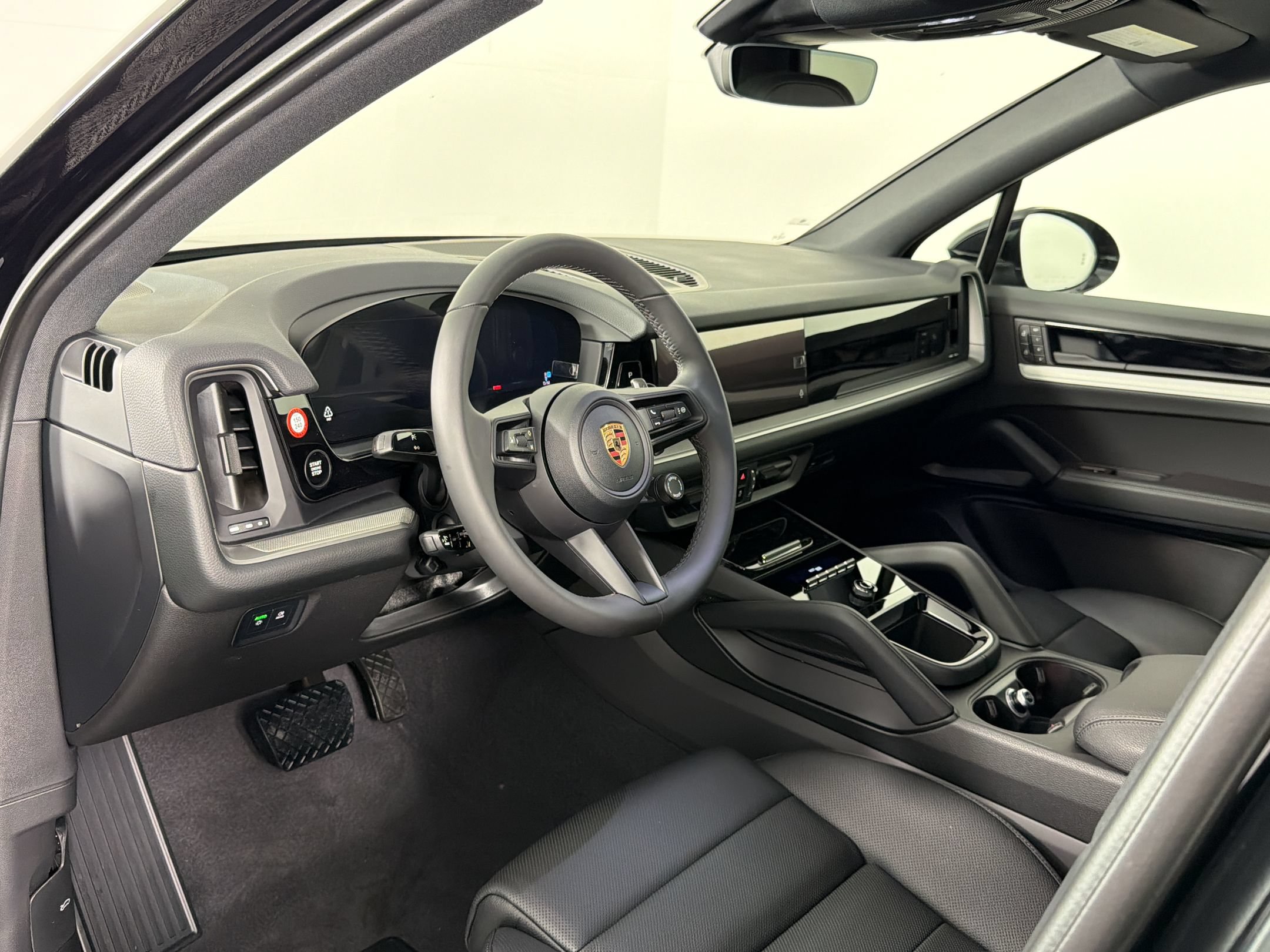 New 2026 Porsche Cayenne AWD/4WD image 4