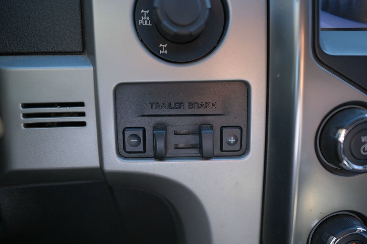 Used 2013 Ford F150 Raptor w/ Luxury Equipment Group AWD/4WD image 22