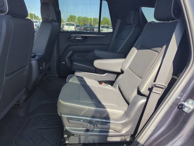 Used 2025 Chevrolet Tahoe Premier AWD/4WD image 29