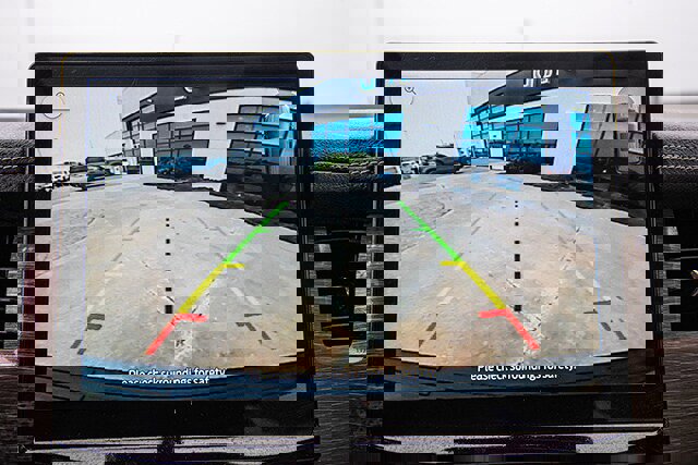 Used 2024 Ford Expedition Limited image 13