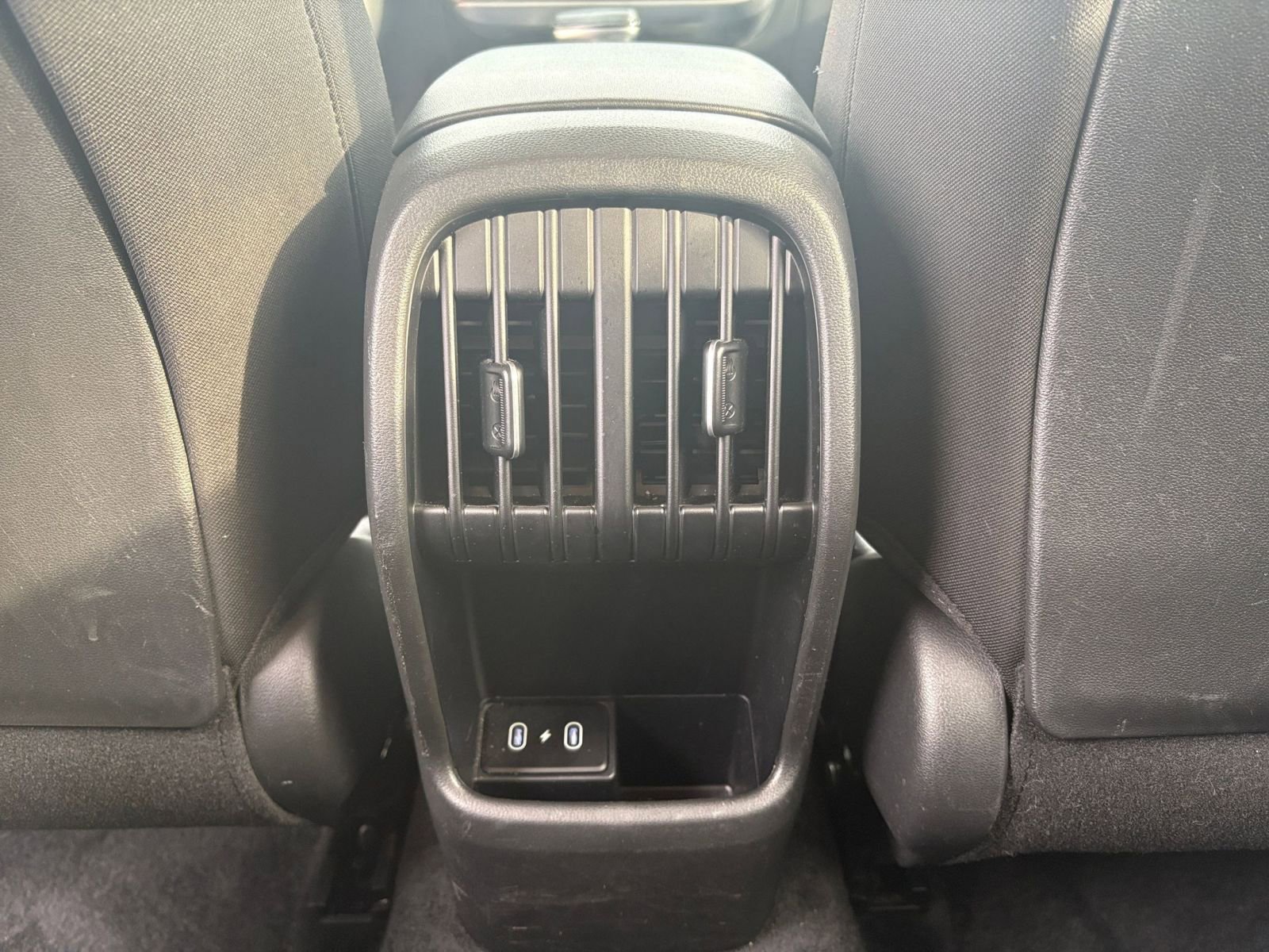 Used 2025 Hyundai Kona SEL image 24