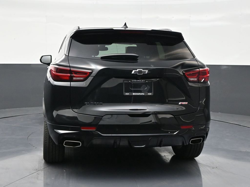 Used 2023 Chevrolet Blazer RS w/ Enhanced Convenience Package FWD image 4