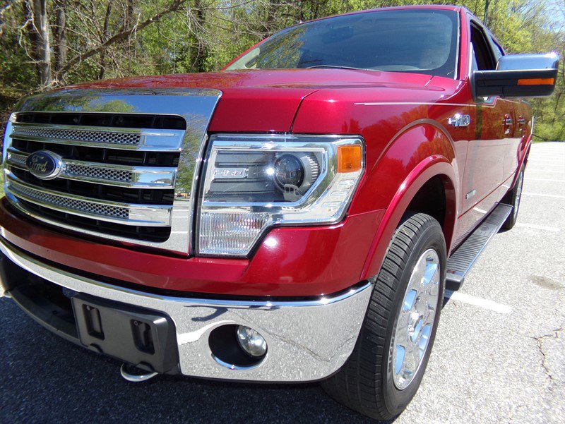 Used 2013 Ford F150 Lariat w/ Luxury Equipment Group AWD/4WD image 2