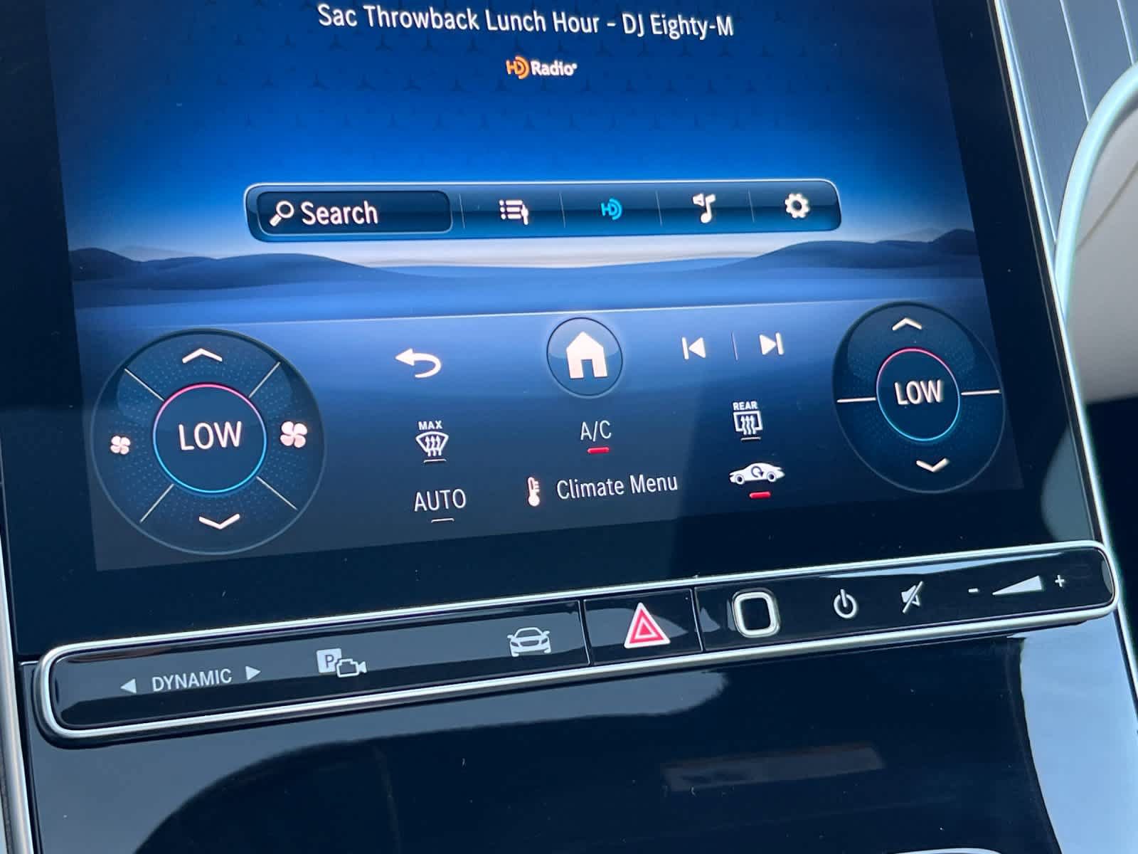 New 2026 Mercedes-Benz C 300 4MATIC Sedan image 18