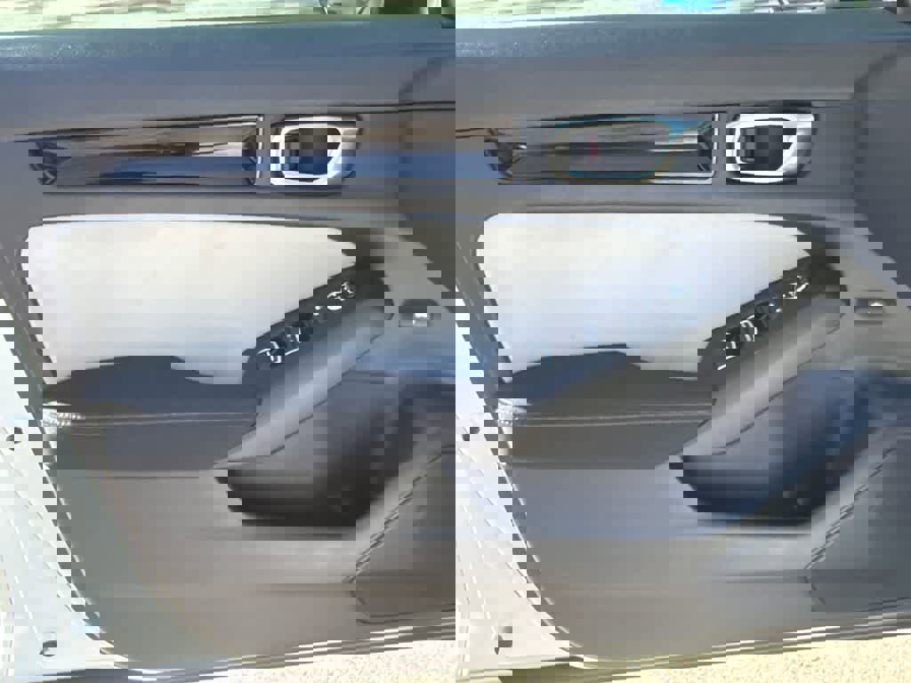 Used 2025 Honda Civic Sport image 11