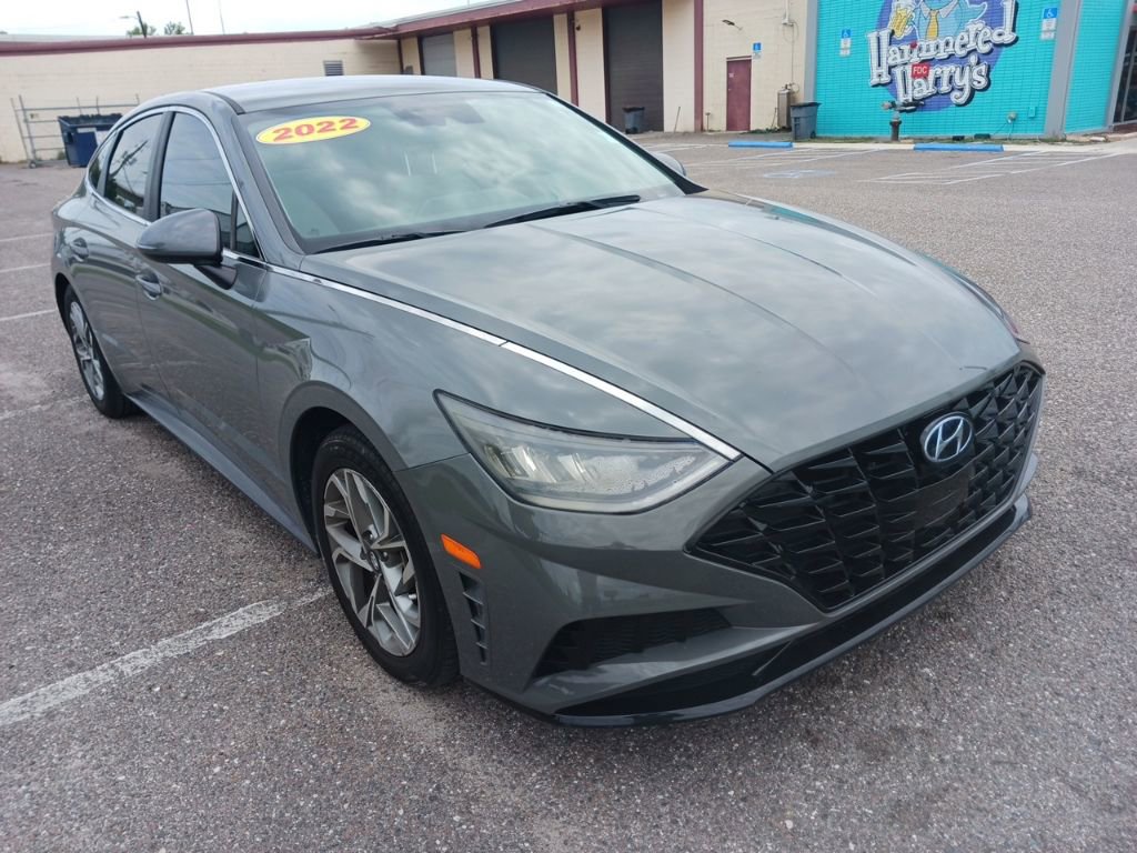 Used 2022 Hyundai Sonata SEL w/ Cargo Package FWD image 1