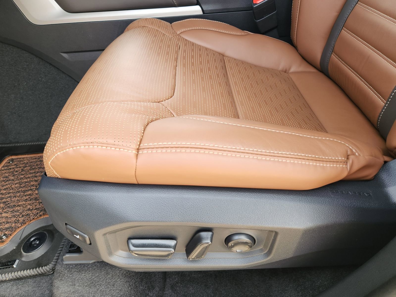 New 2026 Toyota Tundra 1794 Edition w/ TRD Off-Road Package image 20