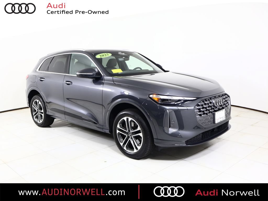 Certified 2025 Audi Q5 Premium w/ Convenience Package AWD/4WD image 1
