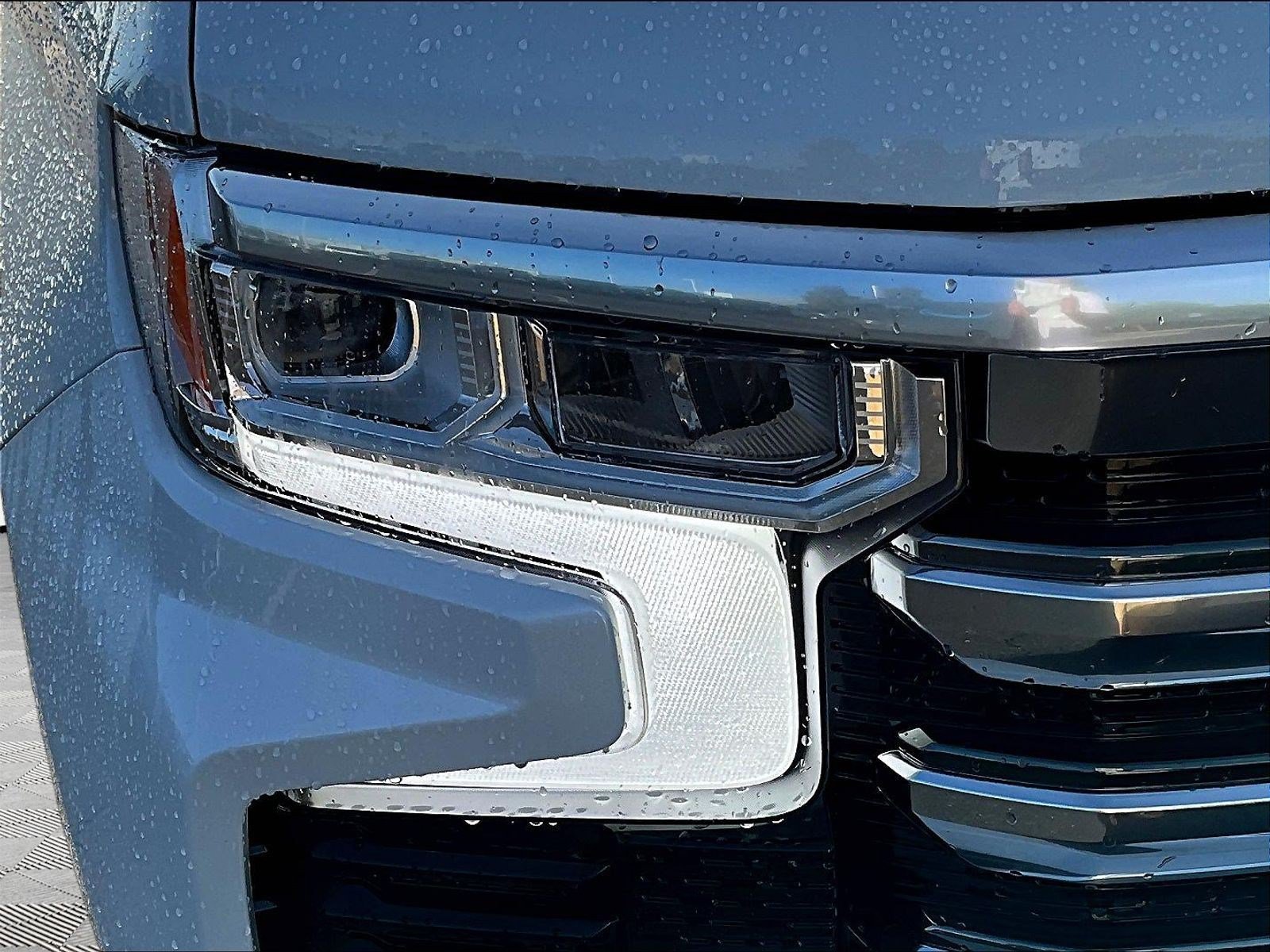 New 2026 Chevrolet Silverado 1500 High Country w/ Technology Package AWD/4WD image 8