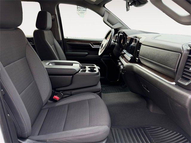 Used 2024 GMC Sierra 1500 SLE image 15