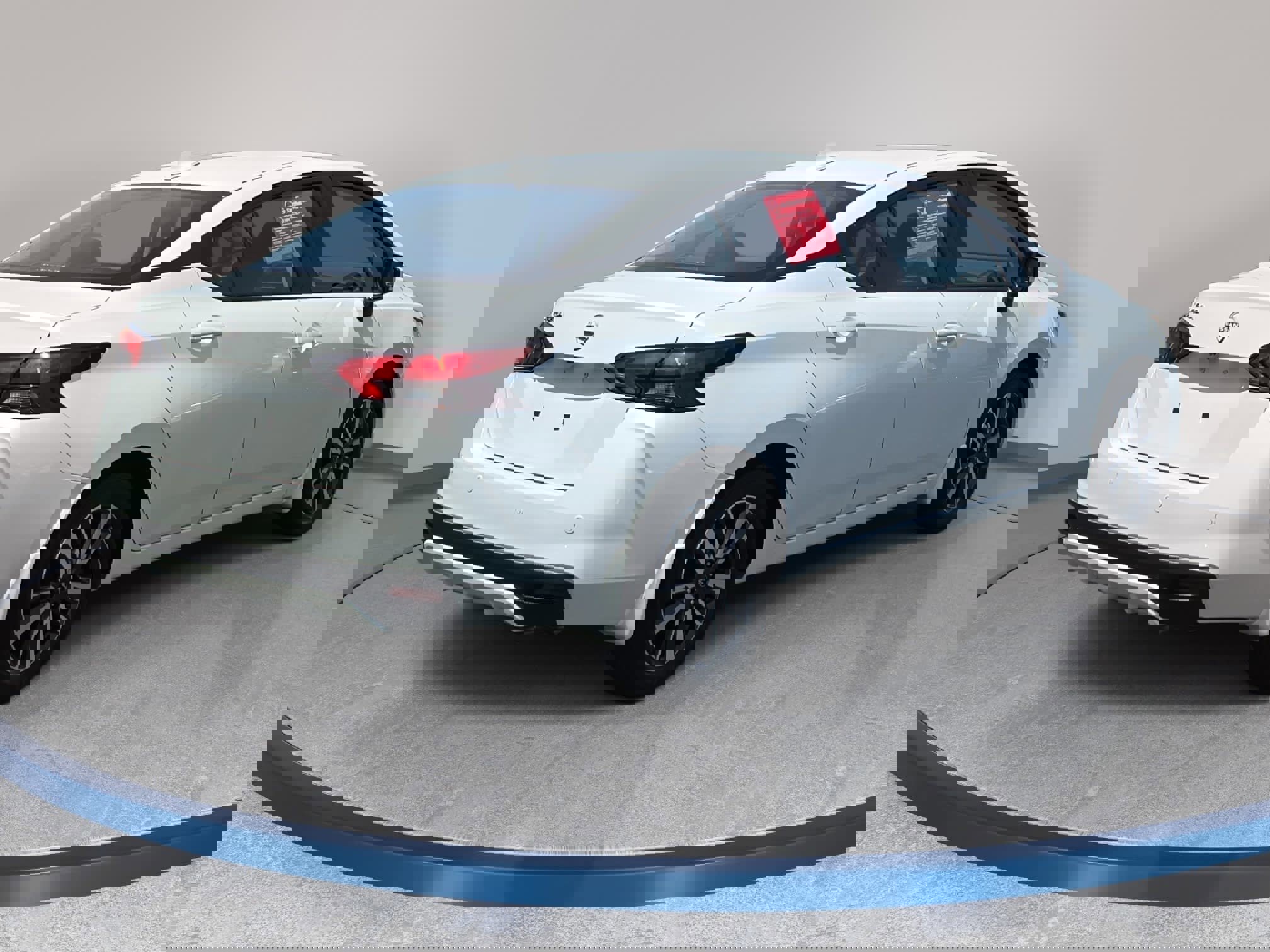 Used 2025 Nissan Versa SV w/ Trunk Package image 5