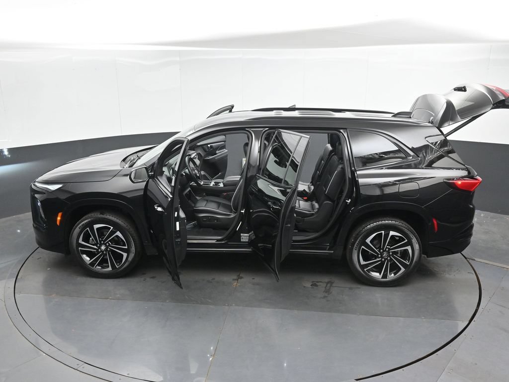 Used 2025 Buick Enclave Sport Touring AWD/4WD image 51