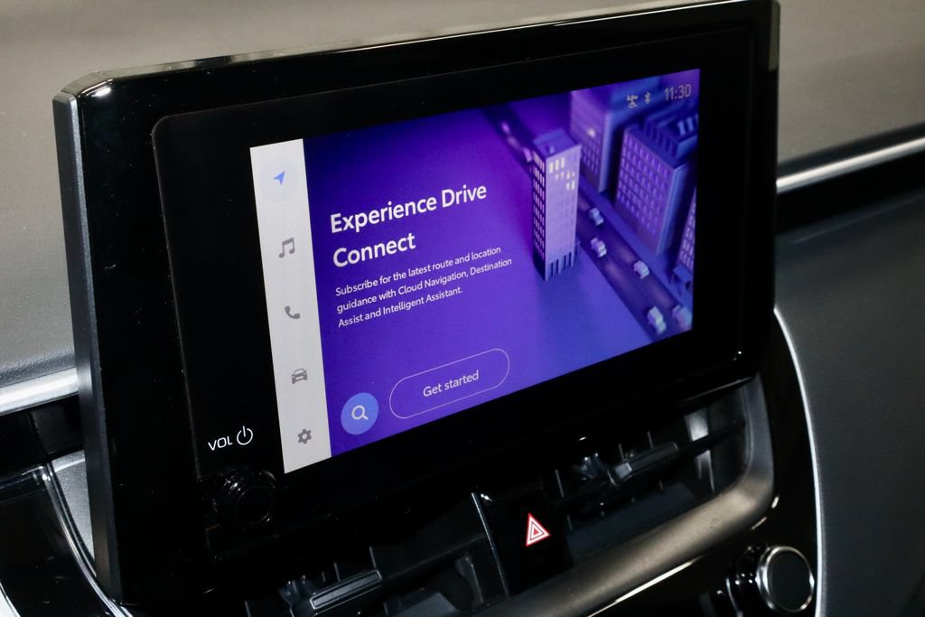 Used 2025 Toyota Corolla LE FWD image 3