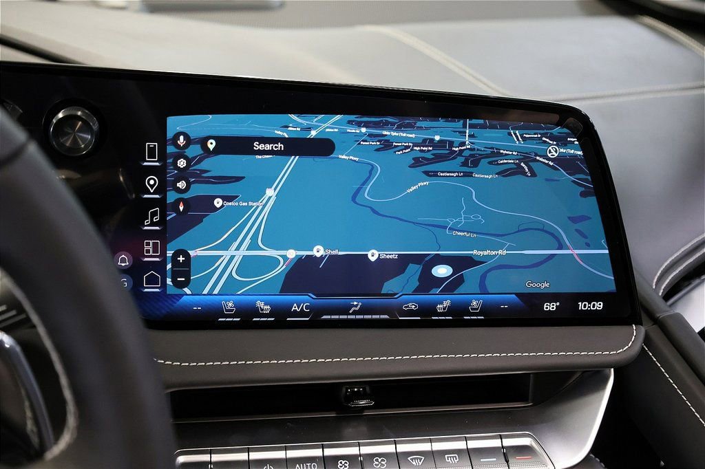 New 2026 Chevrolet Corvette Stingray Premium Cpe w/ Z51 Performance Package image 24