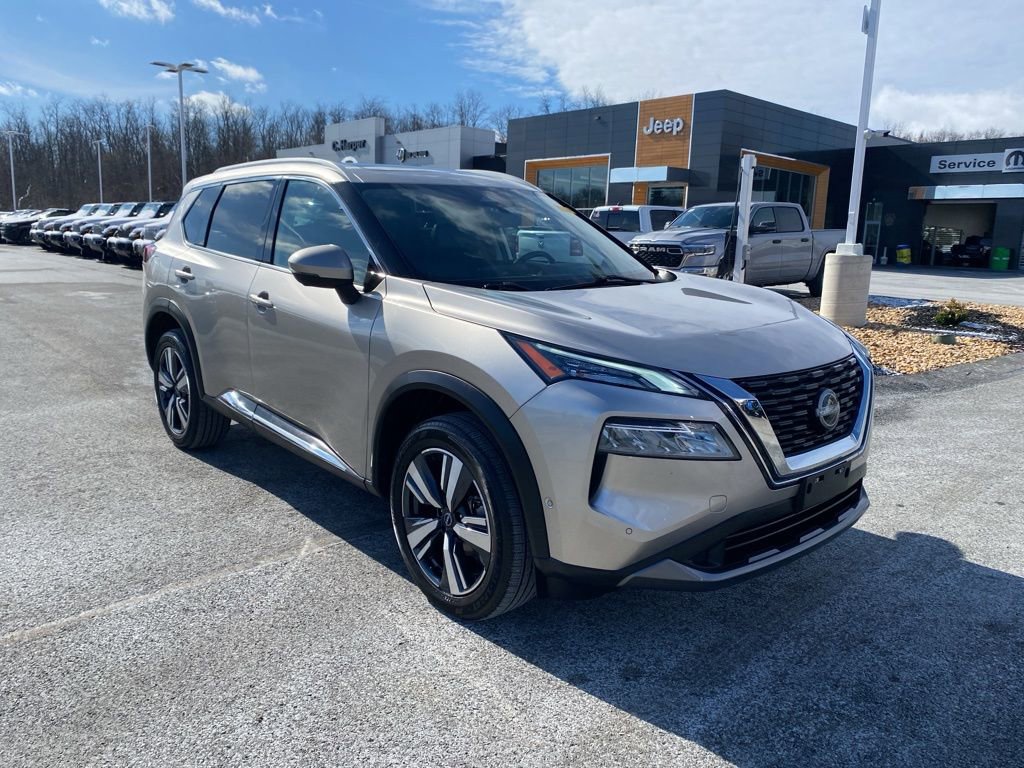 Used 2023 Nissan Rogue SL w/ SL Premium Package