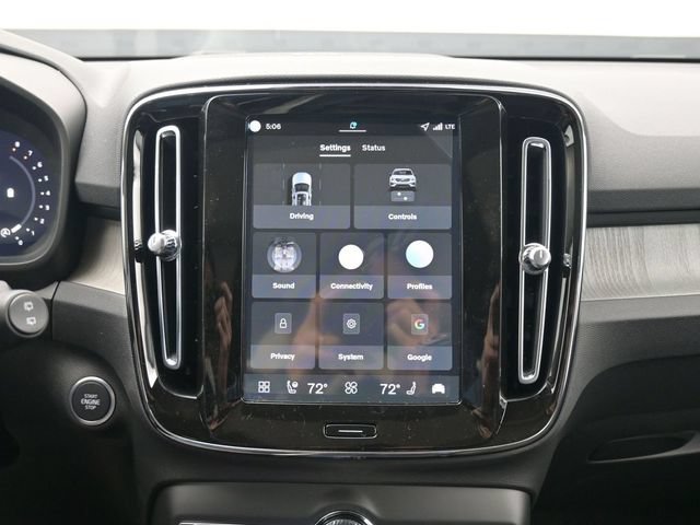 New 2026 Volvo XC40 B5 Ultra w/ Protection Package Premier AWD/4WD image 14