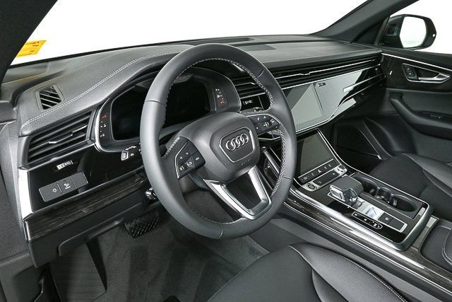 New 2026 Audi Q8 Premium image 4