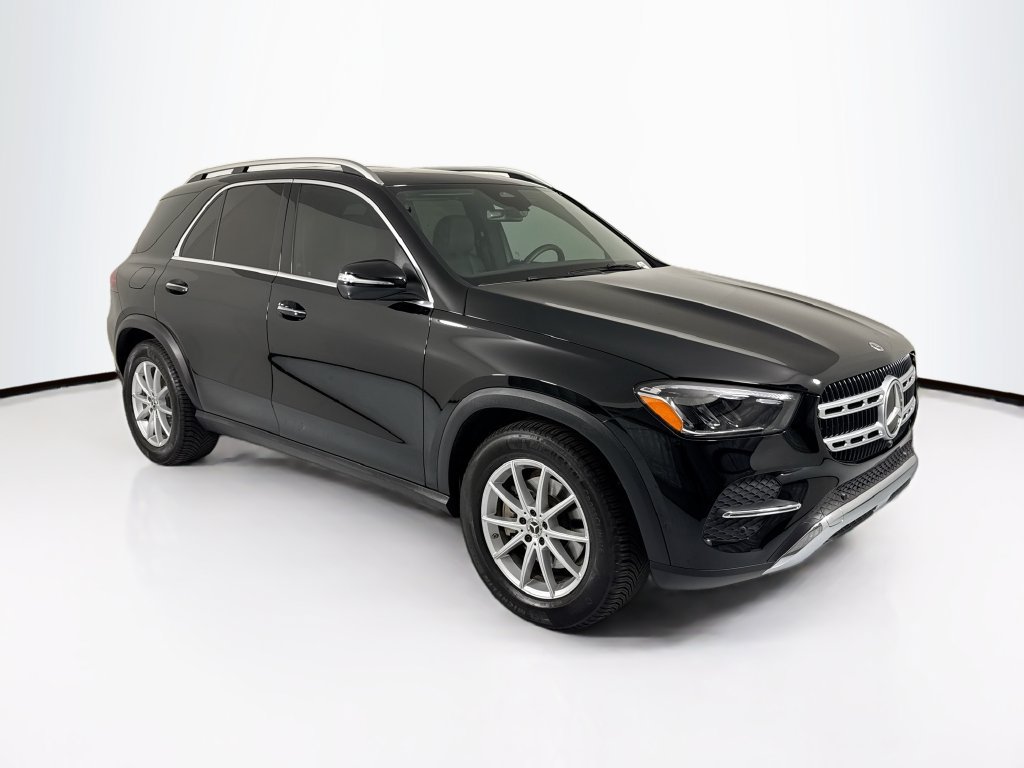 Used 2025 Mercedes-Benz GLE 350 4MATIC image 3