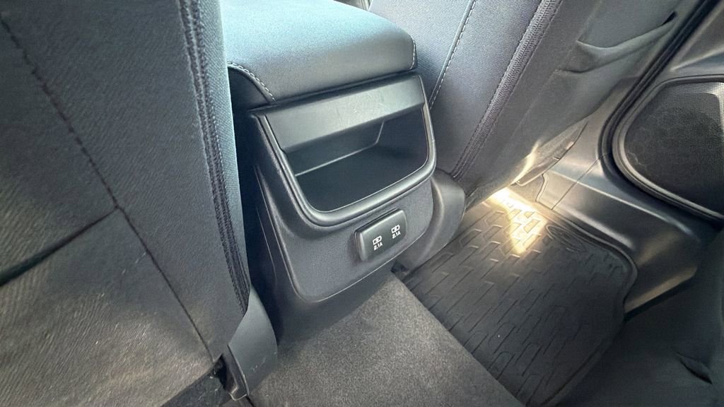 Used 2021 Subaru Outback Premium image 17