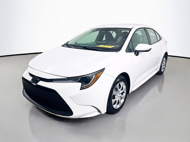 Used 2024 Toyota Corolla LE FWD image 5