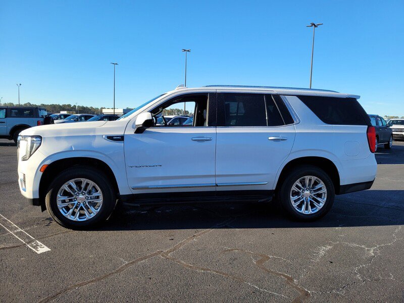 Used 2021 GMC Yukon SLT w/ Rear Media and Nav Package image 4