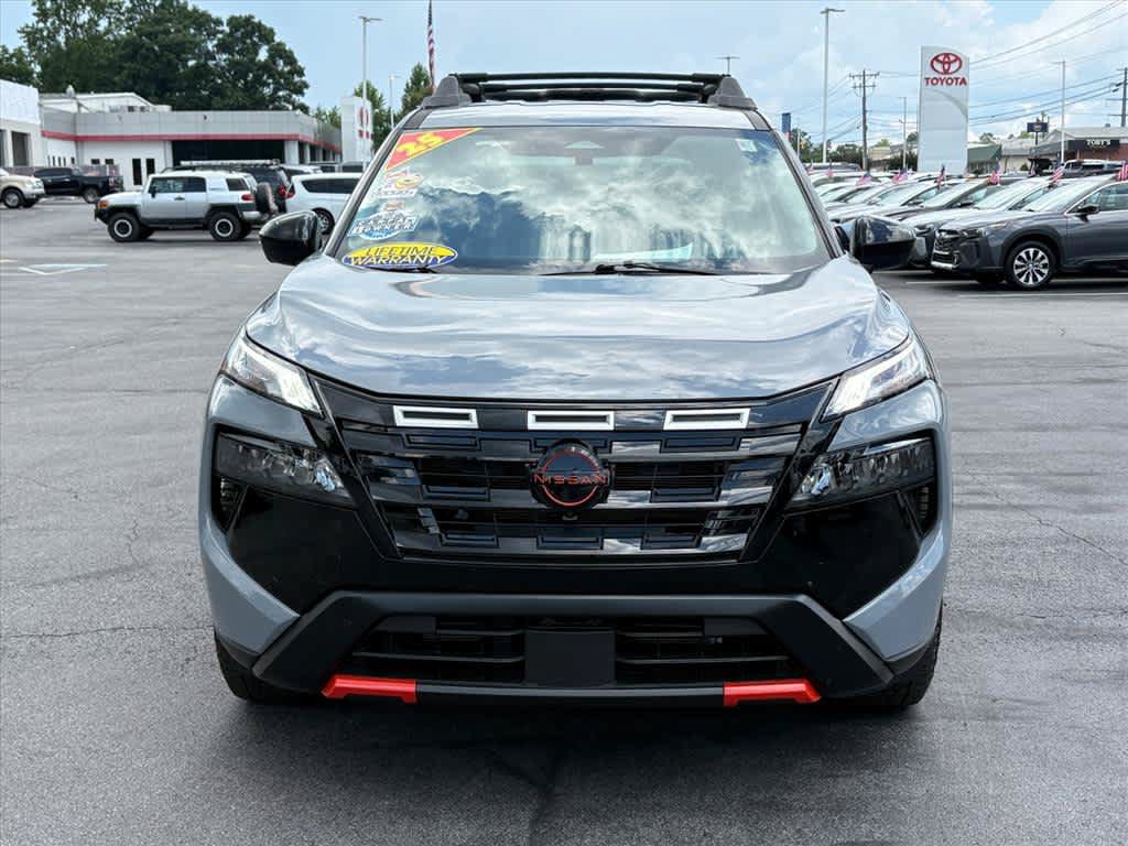 Used 2025 Nissan Rogue SV AWD/4WD image 24