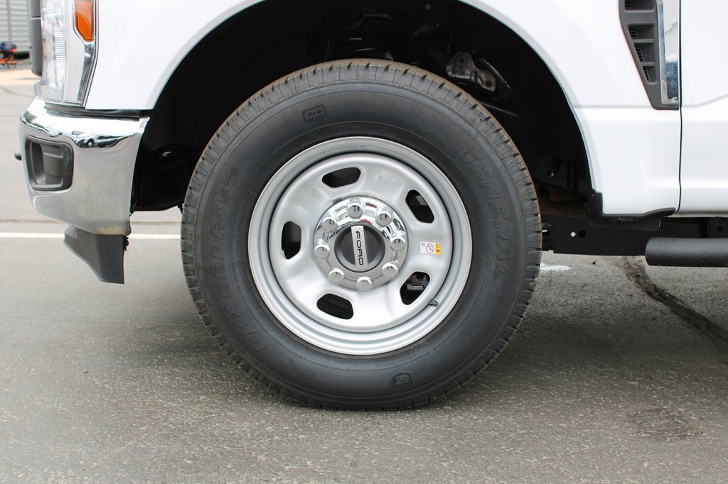 Used 2024 Ford F350 XL w/ XL Chrome Package RWD image 35