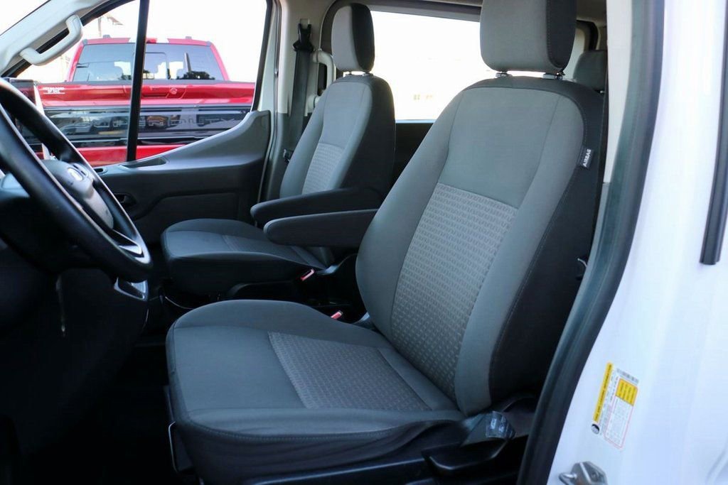 Used 2023 Ford Transit 350 XLT image 17