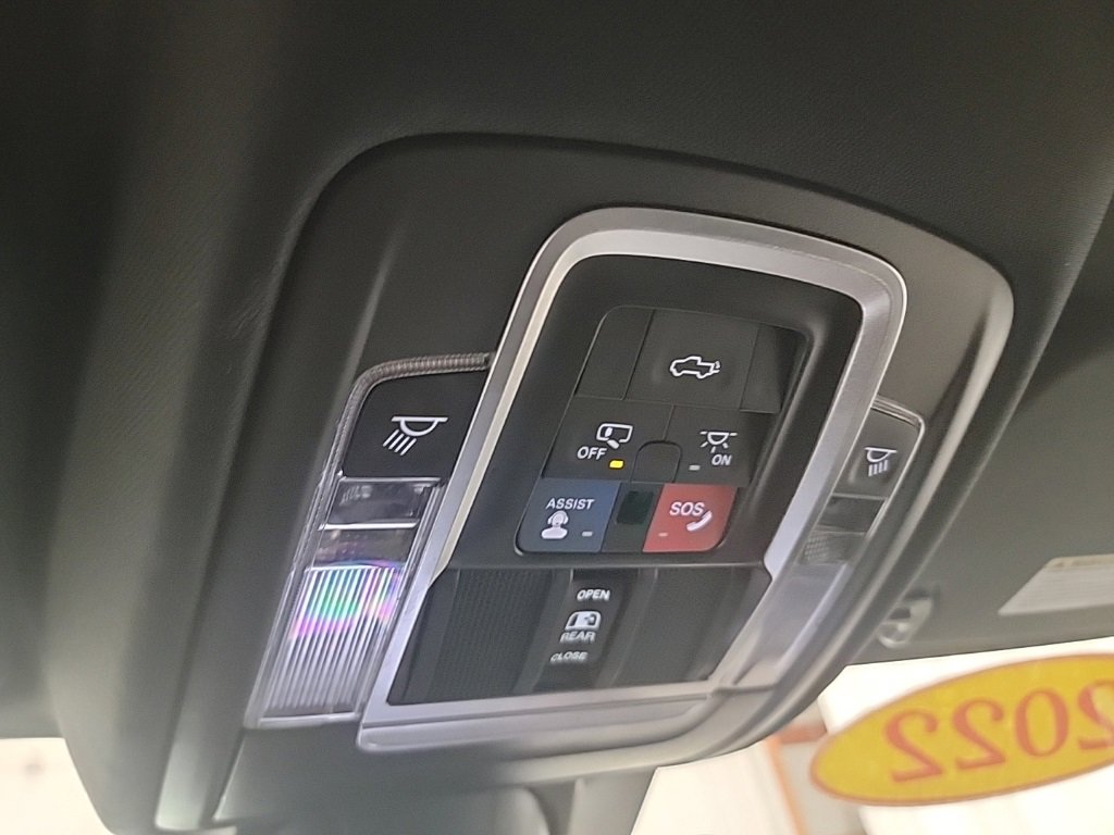 Used 2022 RAM 1500 Limited image 23